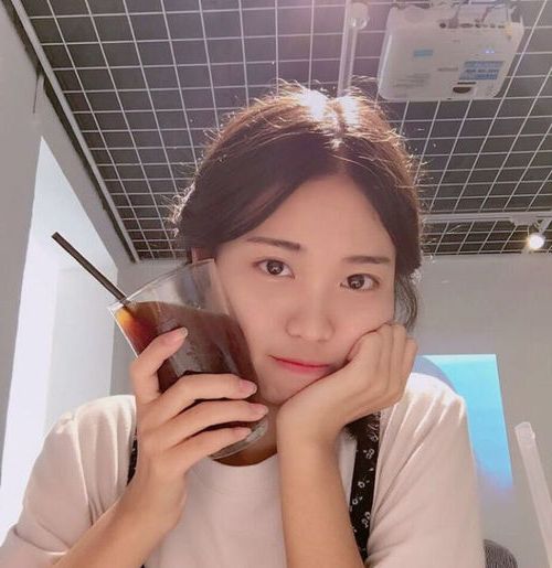 ia_200001090.jpg