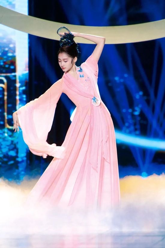 5a53-0bb843df163a231920f24509a5520f2d (1).jpg